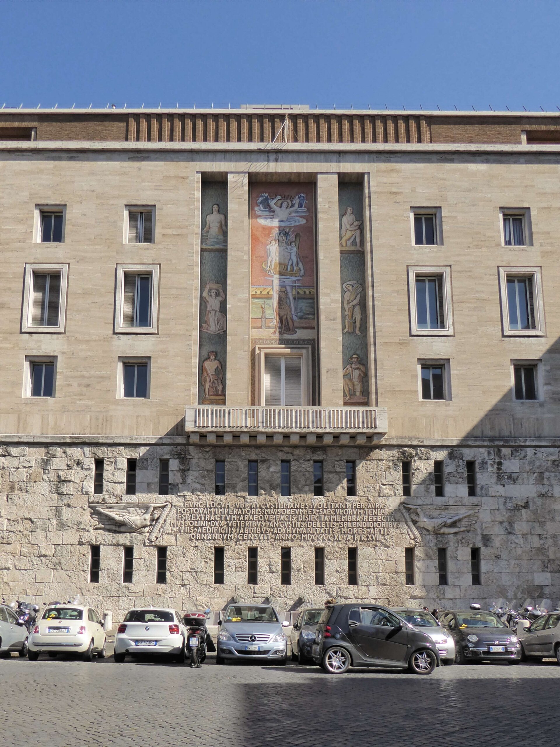 Ara Pacis im modernen Museumsbau