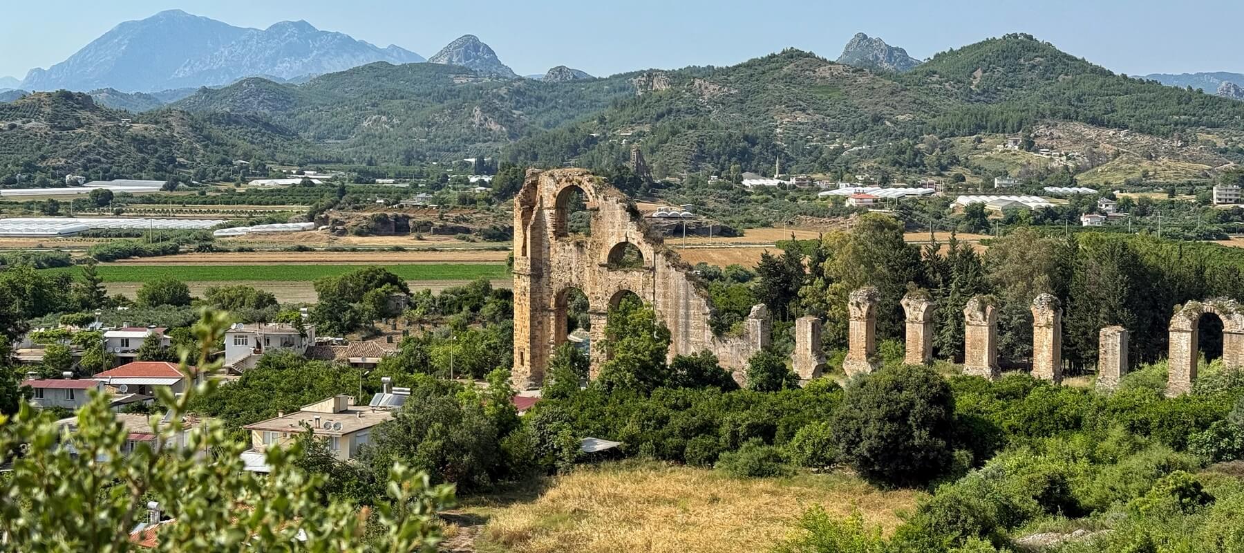 Aspendos: Aquädukt mit Druckleitung