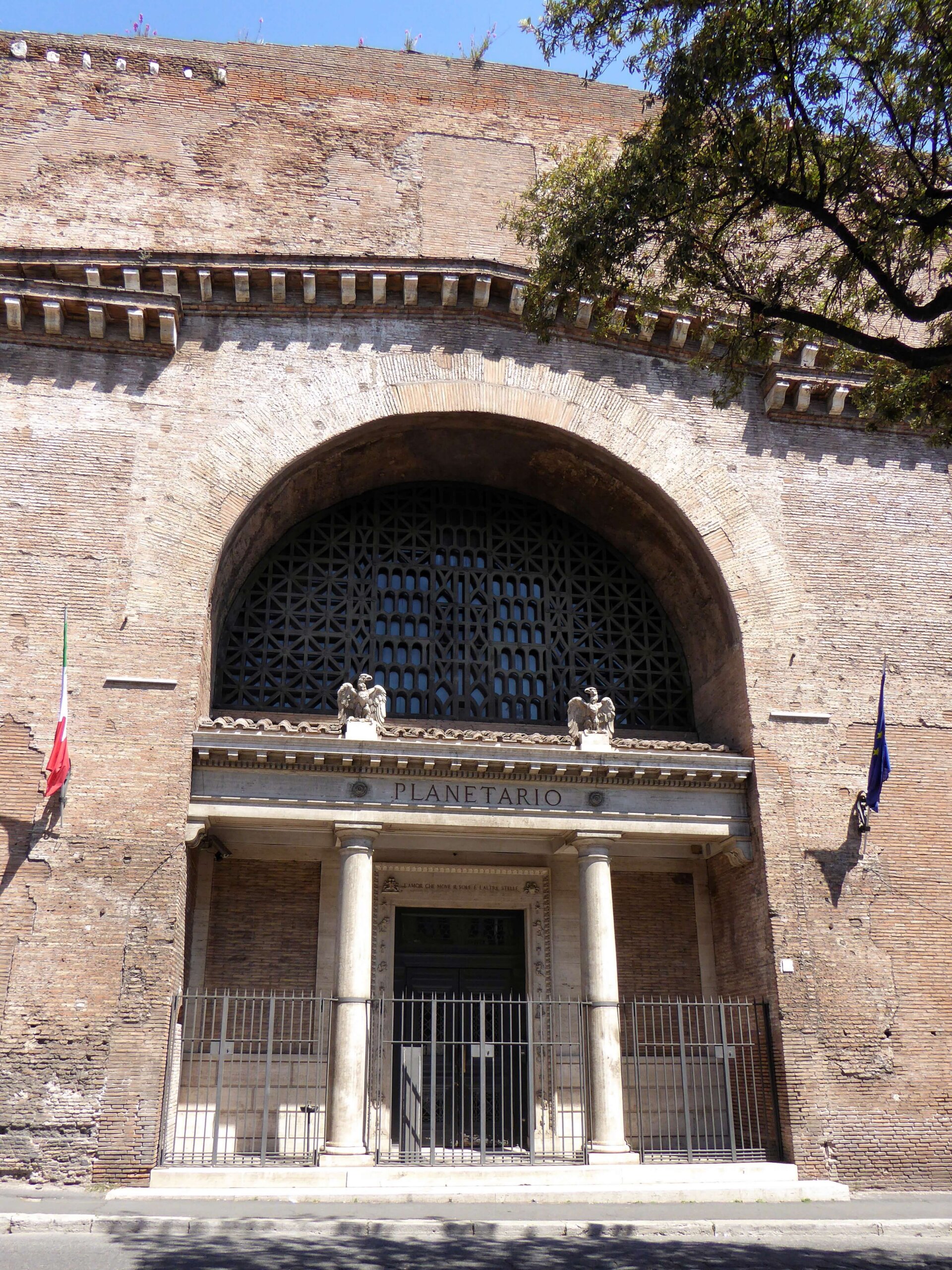 Skulptur in der Aula Ottagona der Diokletiansthermen
